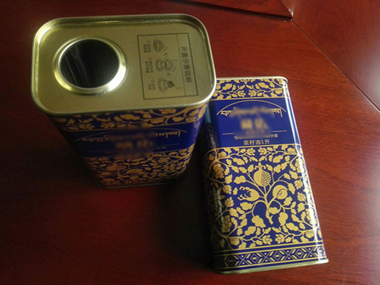 山茶油鐵罐包裝設(shè)計(jì)公司