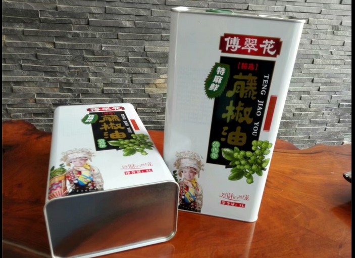 重慶藤椒油鐵罐定制 重慶哪里做藤椒油鐵桶好？